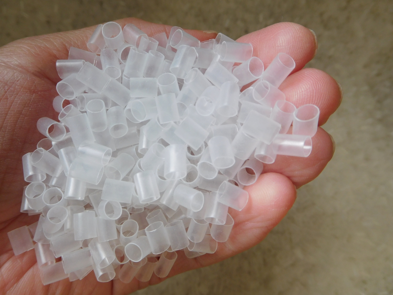 枕 パイプ まくら